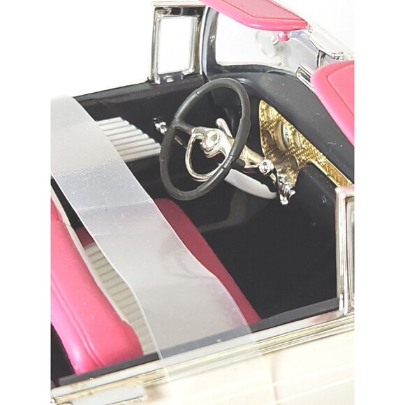 1955 Packard Caribbean 1:18 Diecast Convertible Hood Doors Open Moveable Wheels - Picture 16 of 16